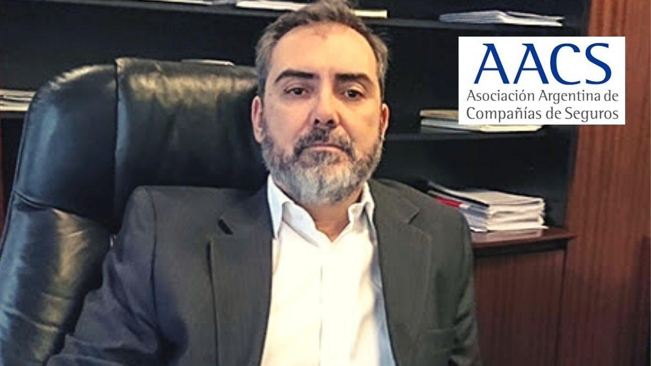 Gustavo Trías fue designado Director Ejecutivo de la AACS, Asociación integrada por las
principales aseguradoras del país.