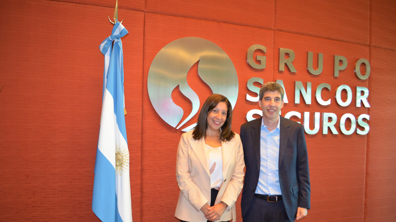 El viernes 11 de marzo, el Grupo Sancor Seguros organizó la visita de la Gobernadora de la provincia de Río Negro, Arabela Carreras, a su Casa Central ubicada en Sunchales...