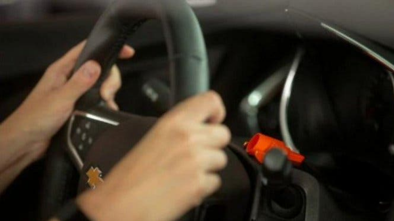 Los autos en Estados Unidos pronto podrán negarse a andar si el conductor está intoxicado, gracias a sensores capaces de detectar alcohol en el aliento o a través de la piel.